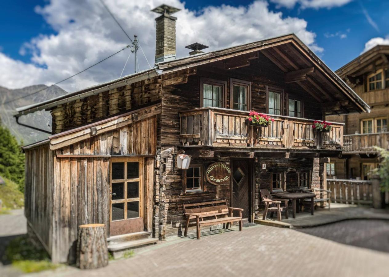 Hotel Silbertal - Almhuetten Sölden Exteriér fotografie