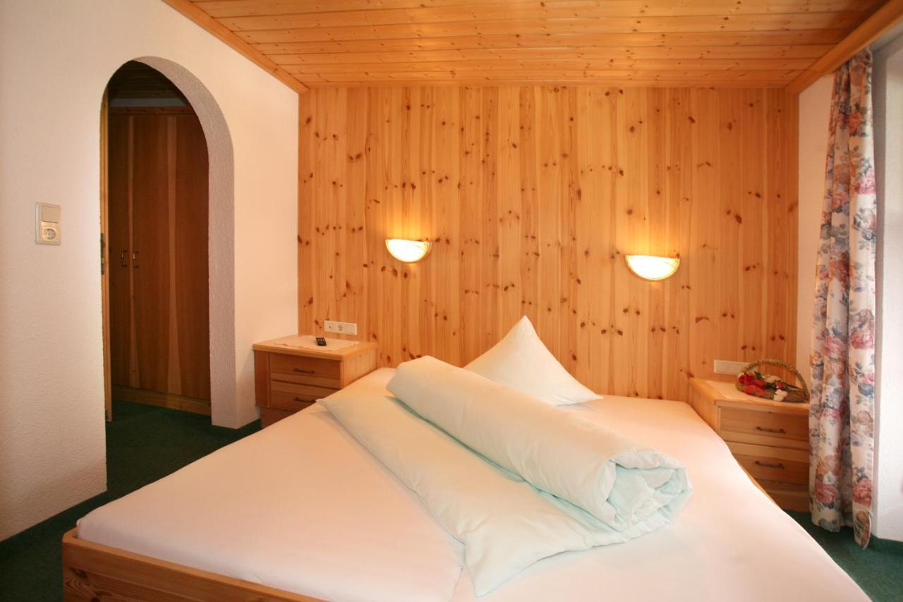Hotel Silbertal - Almhuetten Sölden Exteriér fotografie